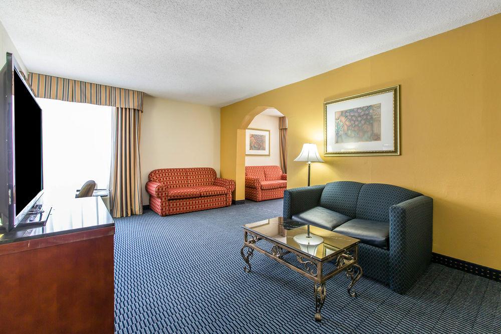 Days Inn By Wyndham Havelock Extérieur photo