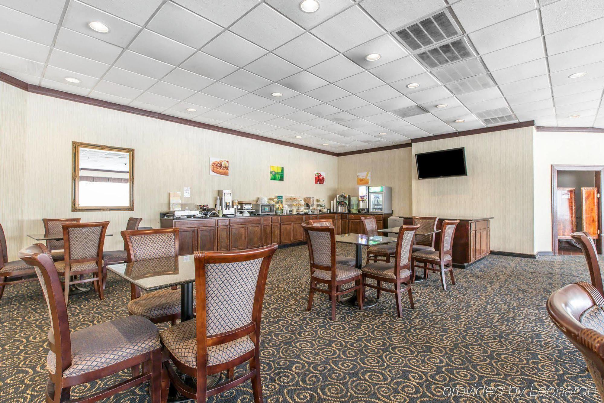 Days Inn By Wyndham Havelock Extérieur photo
