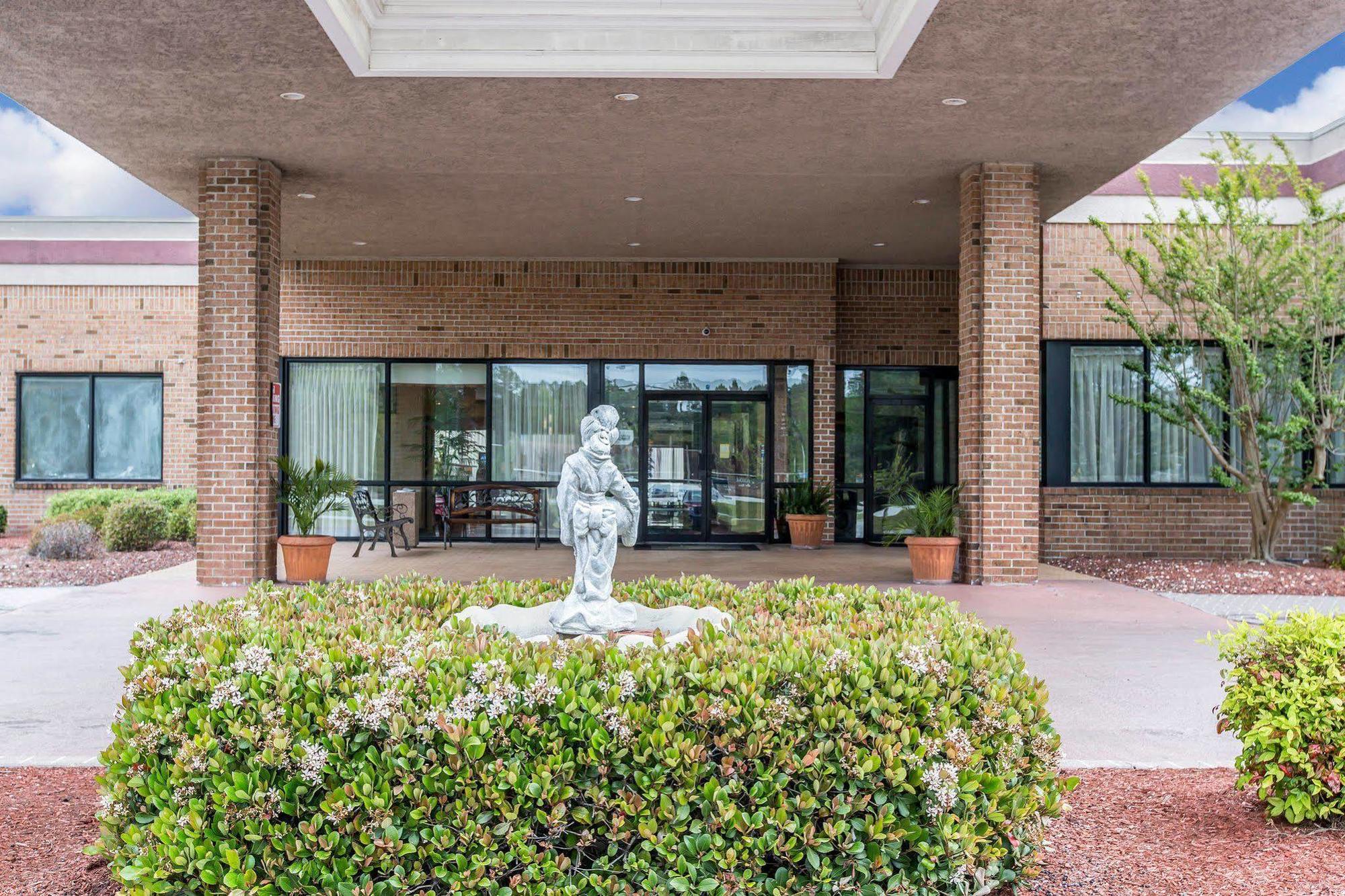 Days Inn By Wyndham Havelock Extérieur photo